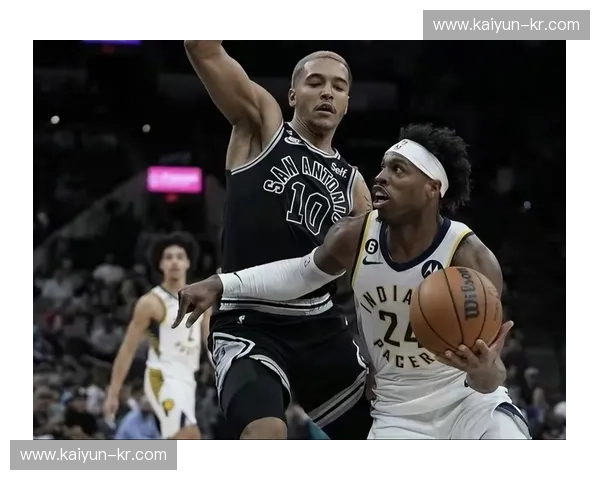 圣城的未来长塔与印城的疾风骤雨：马刺vs步行者的战术博弈与时代交响